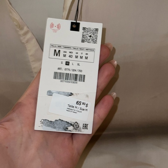 Zara Button down - Picture 2 of 2